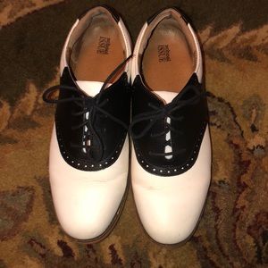 LADIES BLACK/WHITE LEATHER SADDLE OXFORDS